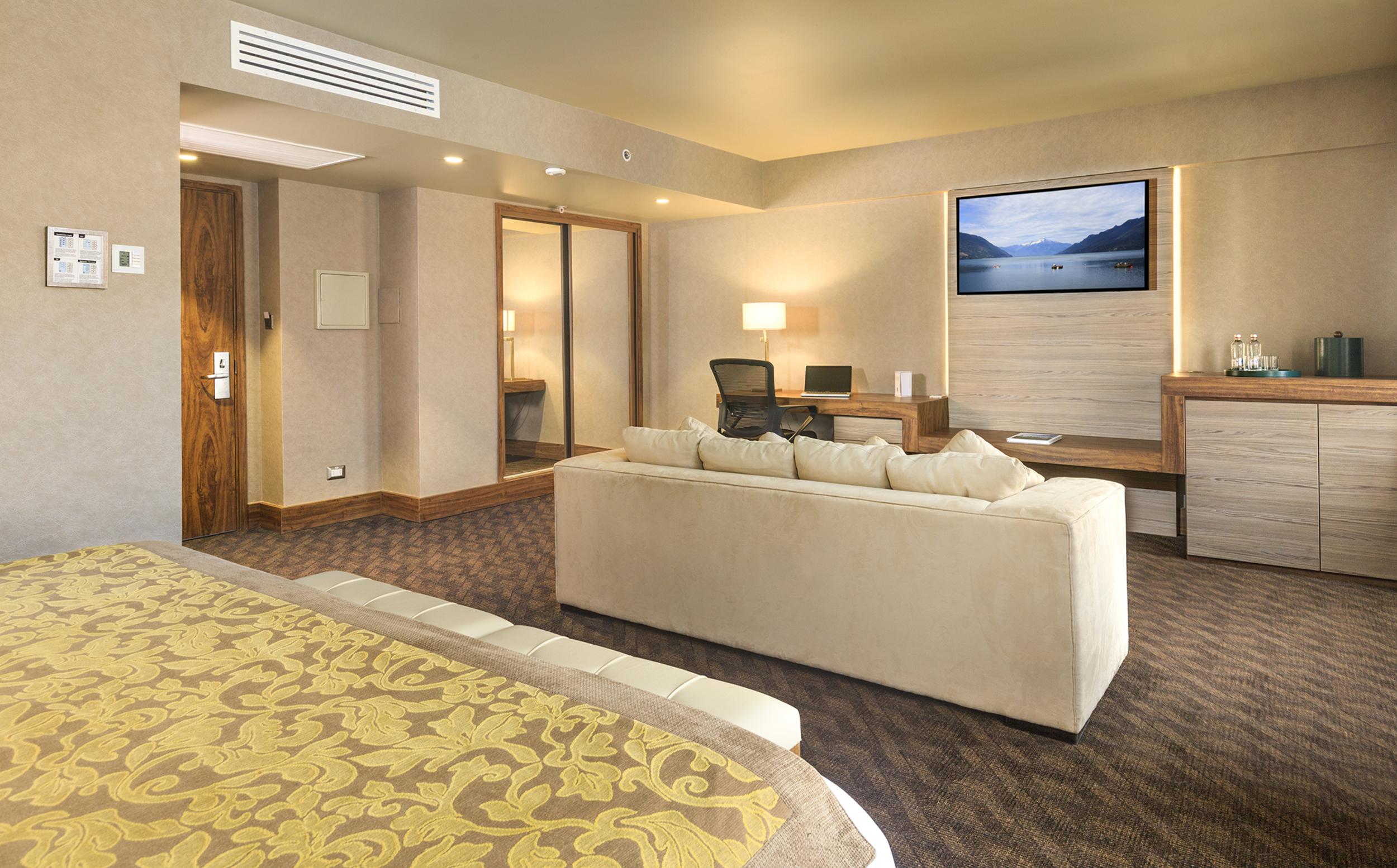 호텔 리갈 퍼시픽 산티아고 외부 사진 A suite at the hotel